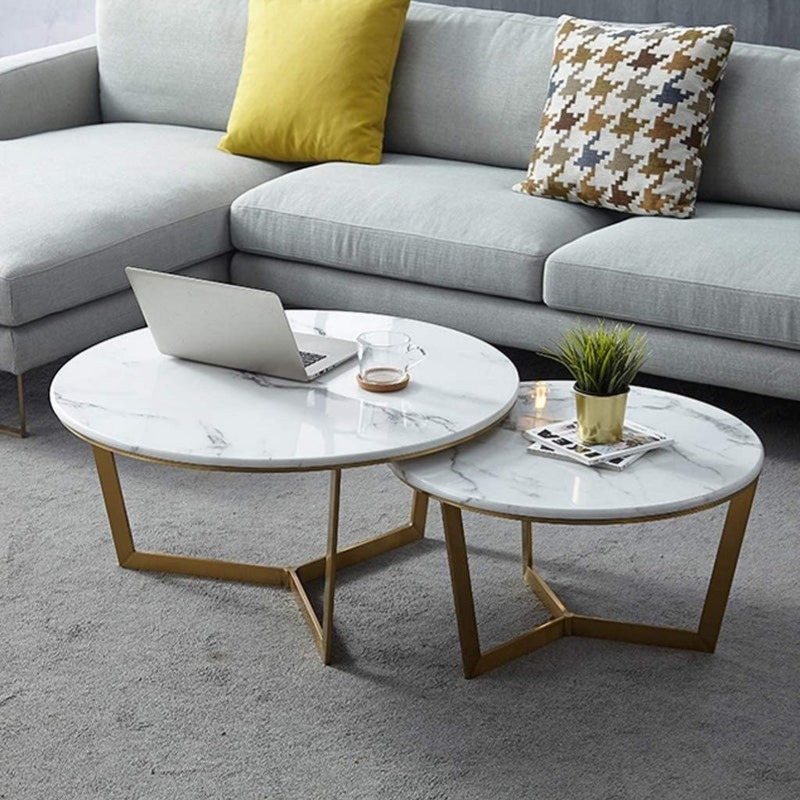 The Center Table of the Three-Legged Spider